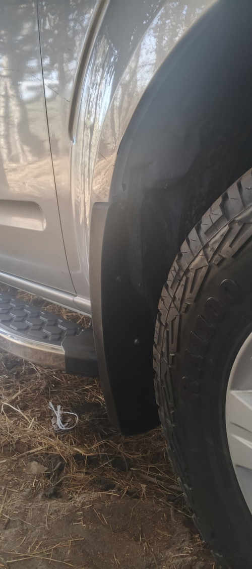 Бризковики передні Nissan Navara, Pathfinder 2005-2015, комплект 2шт.