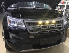 Решітка радіатора з LED вогнями для Ford Explorer Mk5 2016-2020 в стилі Raptor