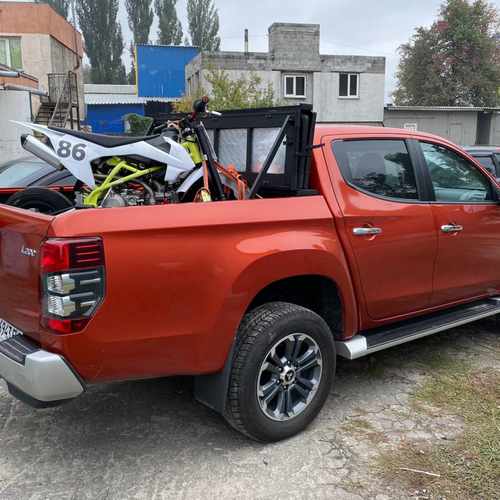 Алюмінієва кришка трьохсекційна (чорна) на кузов для Toyota Tacoma