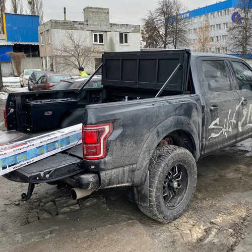 Алюмінієва кришка трьохсекційна (чорна) на кузов для Toyota Tacoma