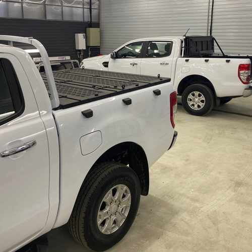 Алюмінієва кришка трьохсекційна (чорна) на кузов для Toyota Tacoma