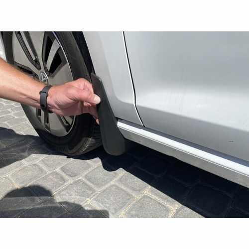 Бризковики передні Volkswagen Golf 7, E-Golf 2013-2020 Хетчбек, (2шт.)