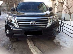 Решітка радіатора чорна для Toyota Land Cruiser Prado 150 2013-2017