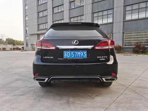 Задній бампер Lexus RX 2009-2015 у стилі 2016+
