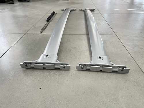 Поперечні рейлінги для Toyota Land Cruiser 200 2007-2021 колір сірий