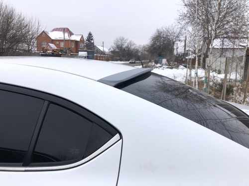 Козирок на скло Mazda 3 sedan 2013-2021 ABS пластик під фарбування