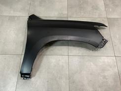 Праве крило Toyota Land Cruiser 200 2015-2021