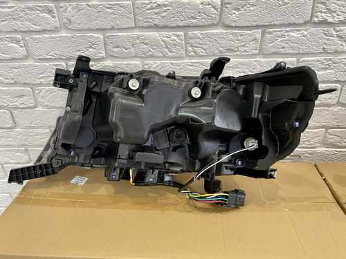 Full Led фари Toyota Land Cruiser 200 2016-
