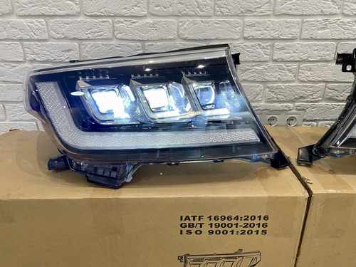Фари Full LED 3 лінзи Toyota Land Cruiser 200 2007-2015