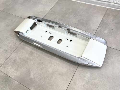 Вставка накладка під номер Lexus GX 460 2009-2023