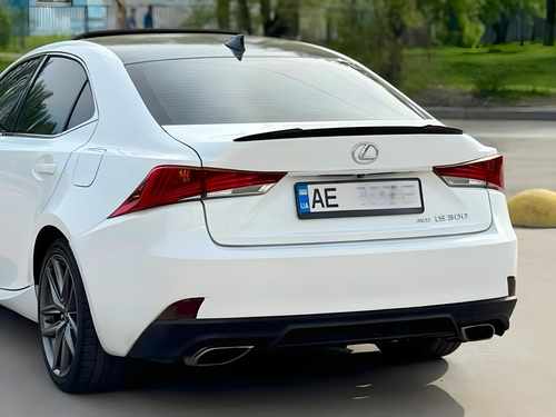 Спойлер лип багажника Lexus IS 2013-2020 ABS пластик, колір чорний глянець