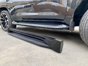 Бокові пороги підніжки Lexus LX 570 / Toyota Land Cruiser 200 2007-2021 в стиле LX 570 2016+ чорні