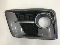Накладка на противотуманную фару ЛЕВАЯ F-Sport Lexus LX570 2012-2015