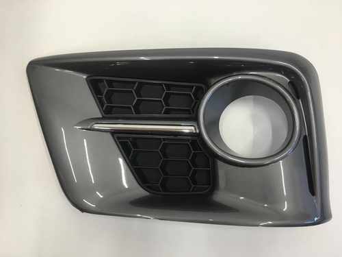 Накладка на протитуманну фару ЛЕВАЯ F-Sport Lexus LX570 2012-2015
