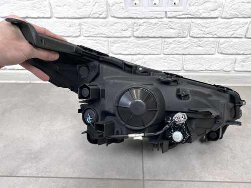 Ліва фара Lexus NX 2014-2017 під блок