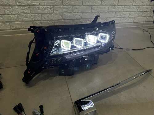 Led фари 4 лінзи стиль BUGATTI для Toyota Land Cruiser Prado 150 рестайлінг 2018+