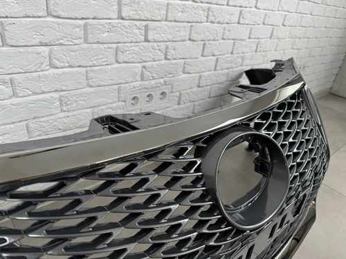 Бампер передній рестайлінг F-Sport 2017+ для Lexus CT 200h 2010-2021