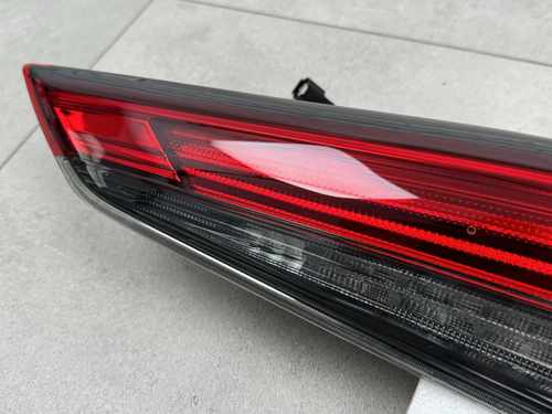 Задній ліхтар правий внутрішній Toyota Highlander 2020-
