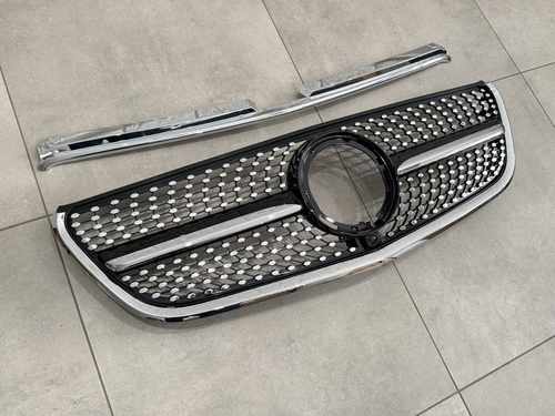 Решітка радіатора DIAMOND BLACK Mercedes Benz Vito W447 2020-2023