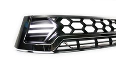 Решітка радіатора з DRL для Toyota Hilux 2015+