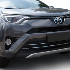Хром накладка на решітку бампера для Toyota Rav4 IV 2016+