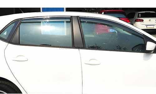 Вітровики VW Golf 6 хетч 2009-2013 , з хром окантовкою 4шт.