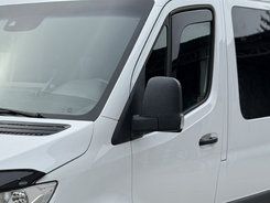 Вітровики вставні (2 шт, Heko) для Mercedes Sprinter W907/W910 2018- рр