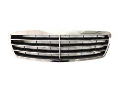 Решітка радіатора Mercedes E-Class W211 2002–2006 ASSY Black