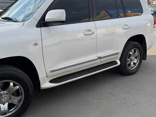 Бокові пороги V2 Білий колір для Lexus LX570/450d