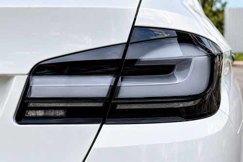 Задні ліхтарі BMW 5 серія F10/F11 2010-2016, дизайн Black LCI, GBT