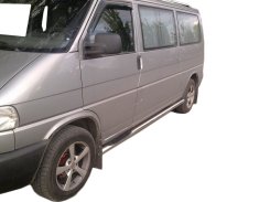 Боковые трубы Volkswagen T4 Transporter/Caravelle/Multivan 1990-2003, Ø60 мм, короткая база, нержавеющая сталь, CAN (2 шт)