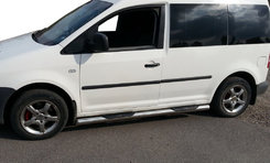 Боковые трубы BB002 (2 шт, нерж) 60 мм, Maxi база для Volkswagen Caddy 2015-2020 гг.
