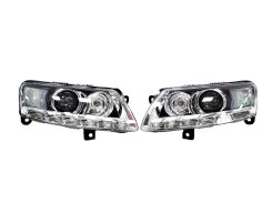 Передние фары (Bi-Xenon No Adaptive) без блоков LCI на Audi A6 C6 2004-2011 года