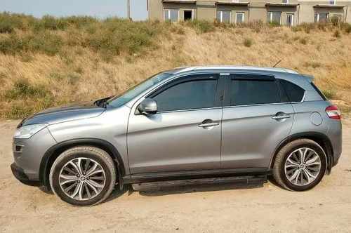 Вітровики Peugeot 4008 2012-2017 / Citroen C-4 Aircross, HIC (4 шт)