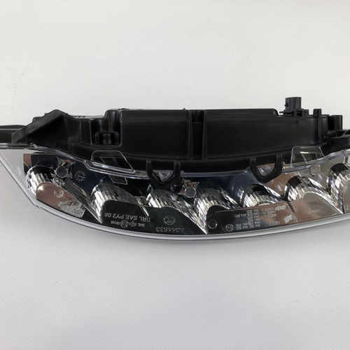 Денні ходові вогні DRL Mercedes S-class W221 2218201756-2218201856