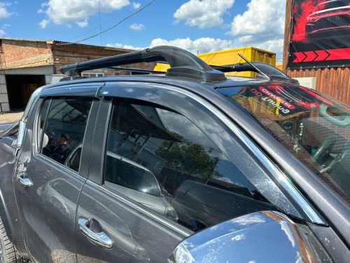 Рейлінги Toyota Hilux AN120 2015+, чорні, Shark, з поперечинами, Erkul (2 шт)
