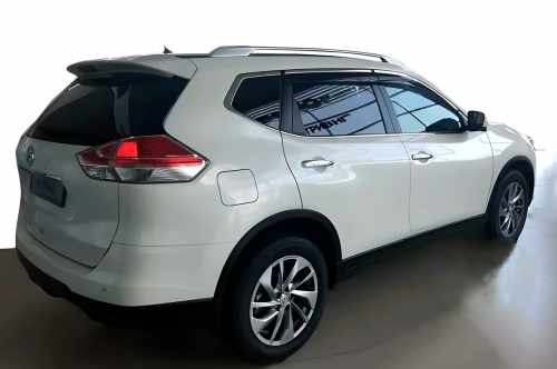 Вітровики Nissan X-trail T32/Rogue 2014-2021, з хромованим молдингом, HIC (4 шт)