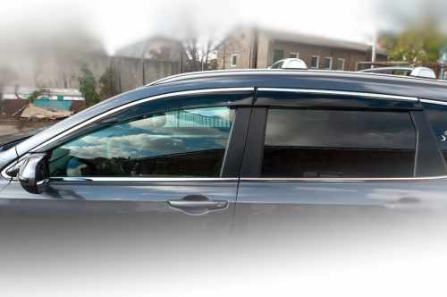 Вітровики Honda CR-V 2017-2022, з хромованим молдингом, HIC (4 шт)