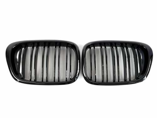 Решітка радіатора ніздрі BMW 5 Series E39 2000-2004 рік Чорний Глянець