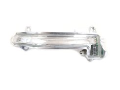 Дополнительный вказівник правого поворота BMW 1/2/3/4/X1 (63137280771)