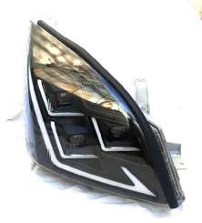 Передні фари LED стиль 3 lenses для Toyota Land Cruiser 120 Prado 2002-2009