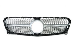 Решетка радиатора Mercedes GLA-Class X156 2014-2007год Diamond Silver