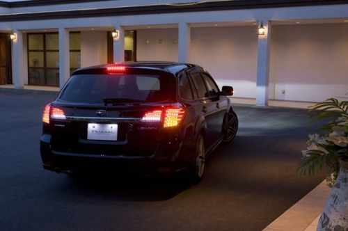 Задні ліхтарі світлодіодні LED хром BR9 для Subaru Outback 2009-2014