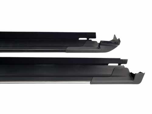 Підніжки (V1) на Toyota RAV4 2016-2018 року