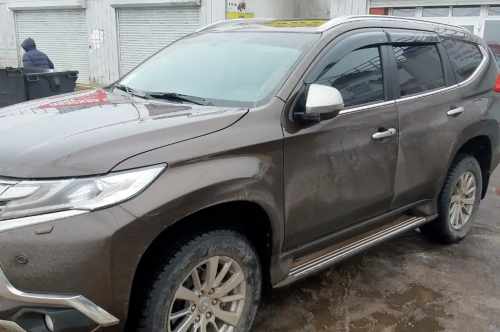 Вітровики Mitsubishi Pajero Sport 2015+, HIC (4 шт)