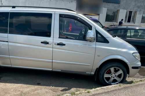 Вітровики Mercedes Viano/Vito W639 2004-2014, вставні, HIC (2 шт)