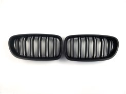 Решетка радиатора ноздри BMW 5 Series F10/F11 2010–2017рік Черные Матові