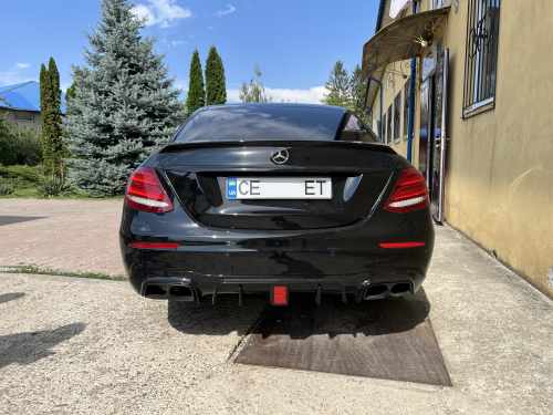 Спойлер Чорний глянець (седан) для Mercedes-Benz E-Class W213 2016–2020