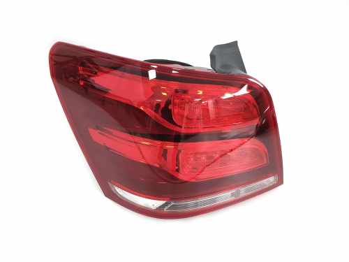 Задние фонари стопы на Mercedes GLK-Class X204 2012-2015год A2049065803 A2049065903