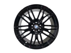 R19 Gloss Black ( разноширокие ) Диски на BMW 3 Series F30 / F31 2011-2018 года